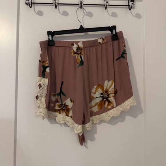 Umgee two-piece set - Picture 8 of 8